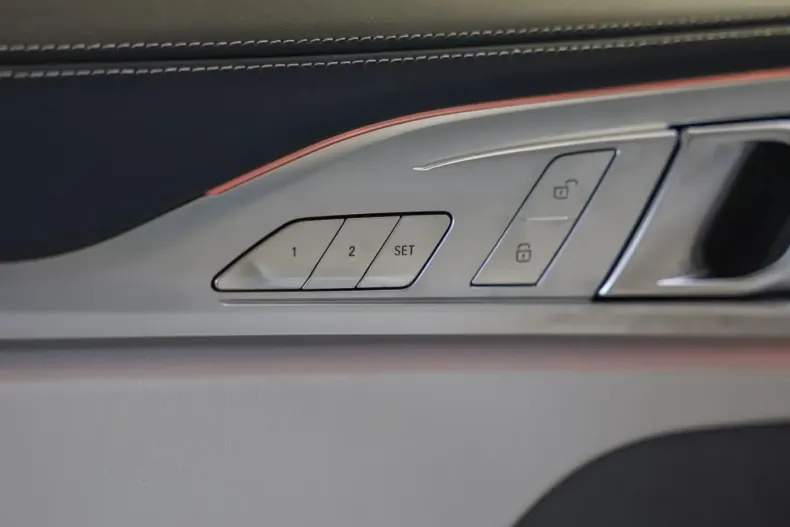 BMW 840 (Seria 8) din 2025 cu 23.115 km - oferta BMW197558 - foto 10