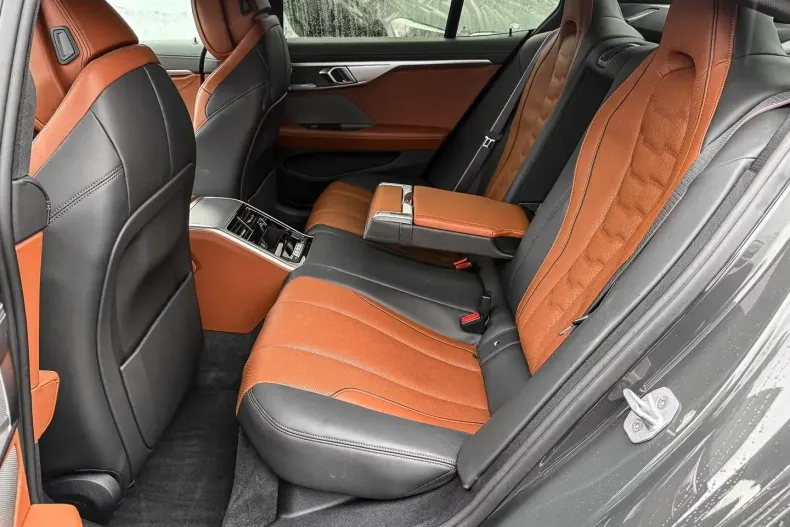 BMW 840 (Seria 8) din 2023 cu 40.455 km - oferta BMW197559 - foto 12