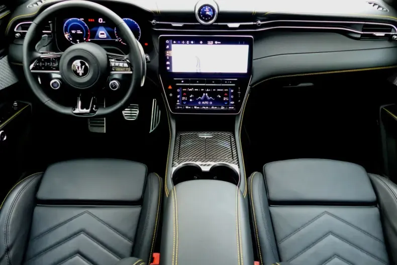 Maserati Grecale din 2024 cu 7.043 km - oferta MAS197560 - foto 7