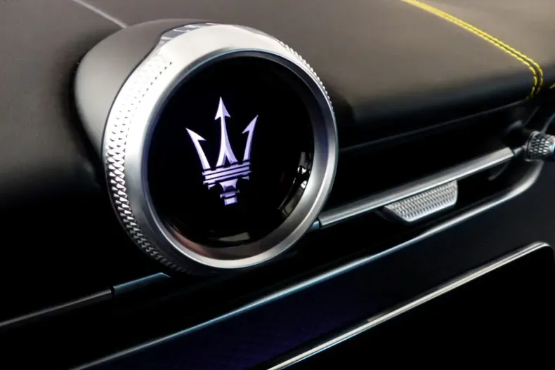 Maserati Grecale din 2024 cu 7.043 km - oferta MAS197560 - foto 17