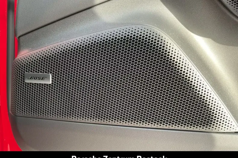 Porsche Macan din 2026 cu 100 km - oferta POR197564 - foto 24