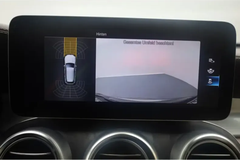 Mercedes-Benz GLC 300 (Clasa GLC) din 2022 cu 46.700 km - oferta MER197569 - foto 16