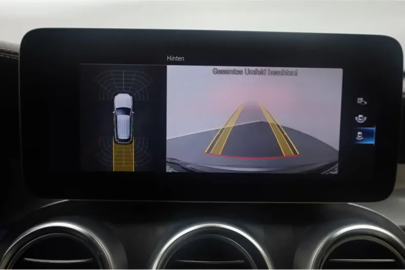 Mercedes-Benz GLC 300 (Clasa GLC) din 2022 cu 46.700 km - oferta MER197569 - foto 21