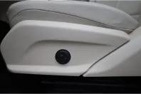 Mercedes-Benz GLC 300 (Clasa GLC) din 2022 cu 46.700 km - oferta MER197569 - foto 26