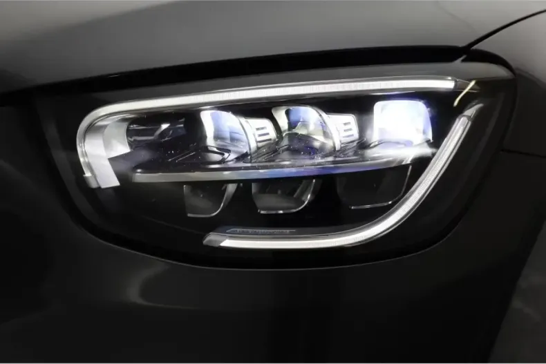 Mercedes-Benz GLC 300 (Clasa GLC) din 2022 cu 46.700 km - oferta MER197569 - foto 27