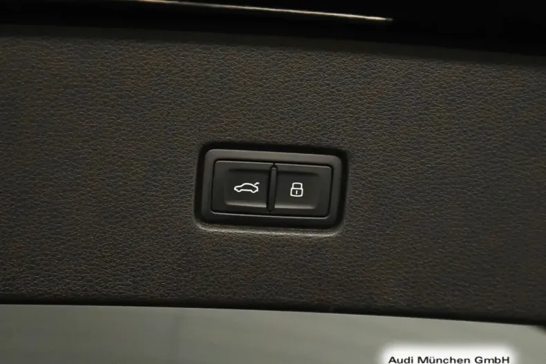 Audi Q8 din 2023 cu 62.950 km - oferta AUD197570 - foto 19