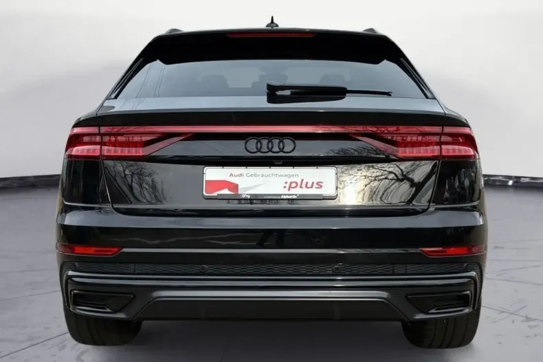 Audi Q8 din 2022 cu 68.900 km - oferta AUD197574 - foto 4