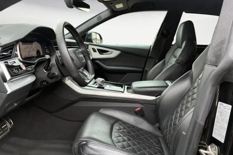 Audi Q8 din 2022 cu 68.900 km - oferta AUD197574 - foto 8