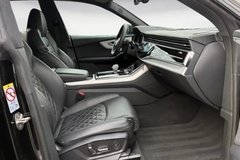 Audi Q8 din 2022 cu 68.900 km - oferta AUD197574 - foto 9