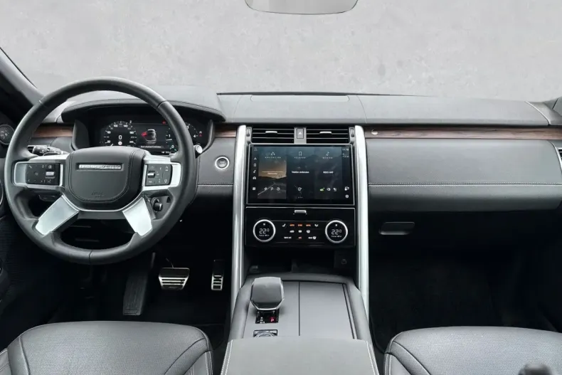 Land Rover Discovery din 2024 cu 19.958 km - oferta LAN197579 - foto 4