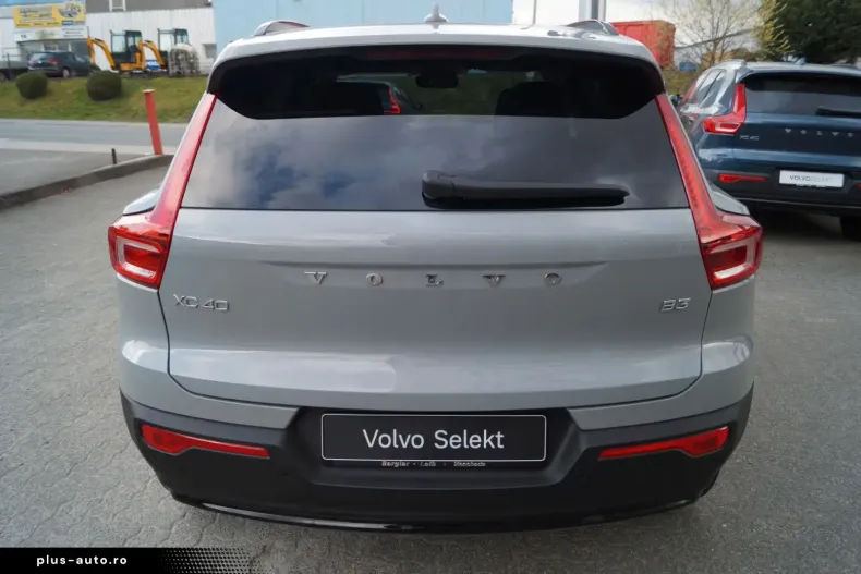 Volvo XC40 din 2025 cu 21.885 km - oferta VOL197580 - foto 3