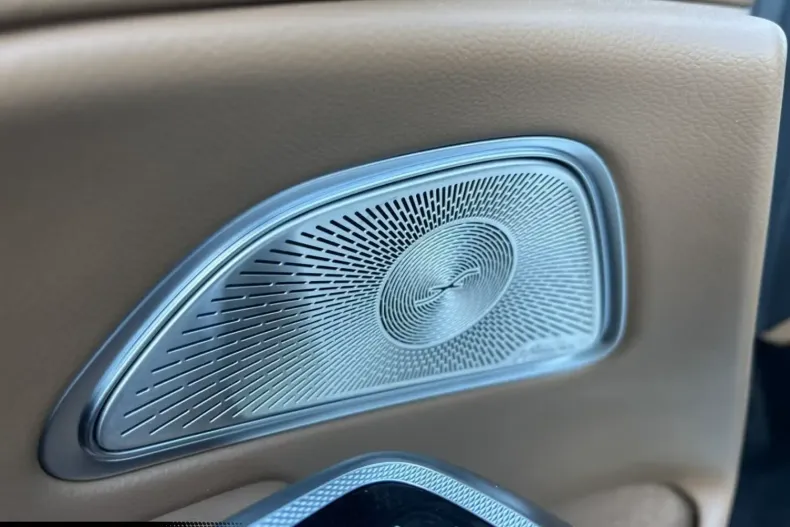 Mercedes-Benz E 200 (Clasa E) din 2024 cu 6.029 km - oferta MER197582 - foto 14