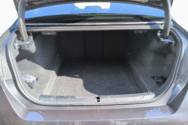 BMW 520 (Seria 5) din 2024 cu 37.345 km - oferta BMW197583 - foto 13