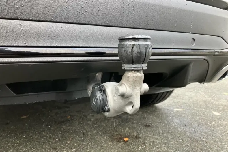 Mercedes-Benz GLC 300 (Clasa GLC) din 2022 cu 79.366 km - oferta MER197584 - foto 17