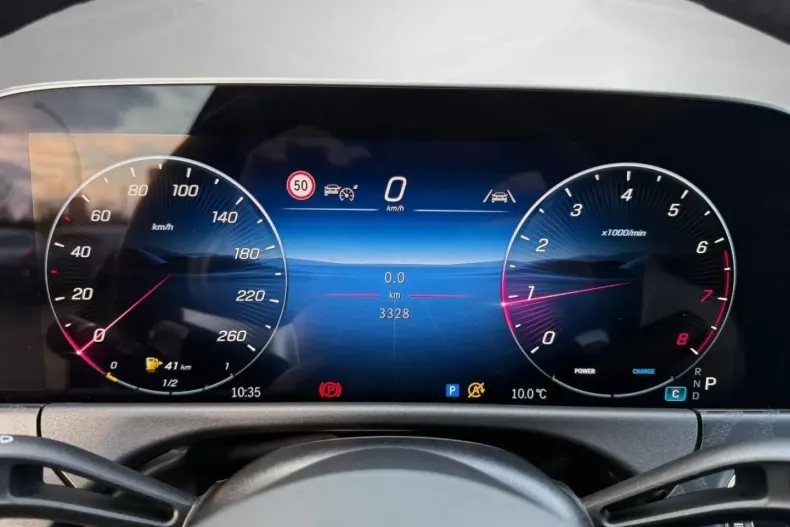 Mercedes-Benz E 200 (Clasa E) din 2025 cu 3.321 km - oferta MER197587 - foto 18