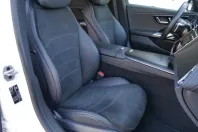 Mercedes-Benz E 300 (Clasa E) din 2024 cu 22.442 km - oferta MER197595 - foto 6