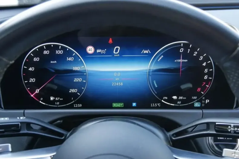 Mercedes-Benz E 300 (Clasa E) din 2024 cu 22.442 km - oferta MER197595 - foto 10