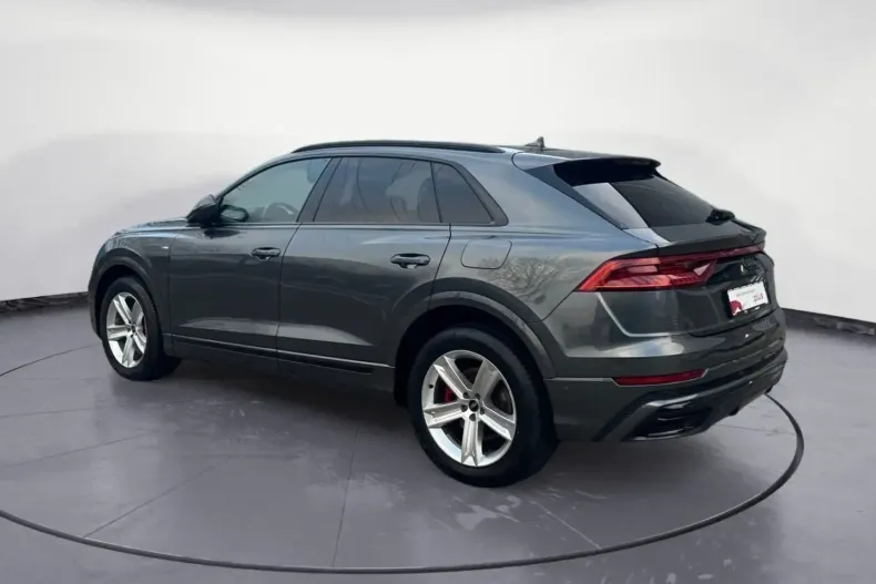 Audi Q8 din 2022 cu 44.500 km - oferta AUD197599 - foto 3