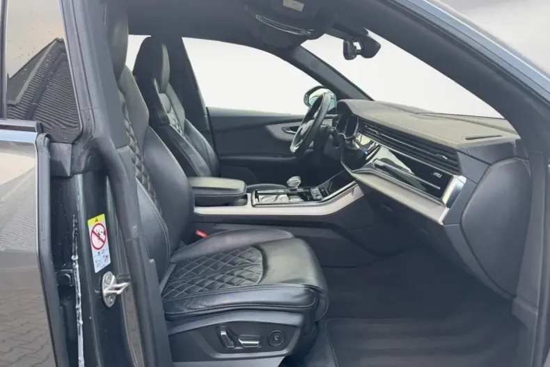 Audi Q8 din 2022 cu 44.500 km - oferta AUD197599 - foto 8