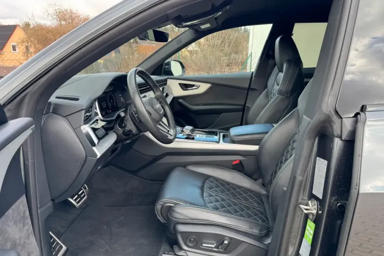 Audi Q8 din 2022 cu 88.300 km - oferta AUD197600 - foto 10