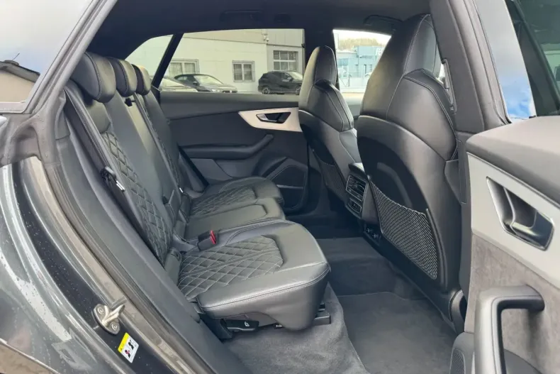 Audi Q8 din 2022 cu 88.300 km - oferta AUD197600 - foto 15