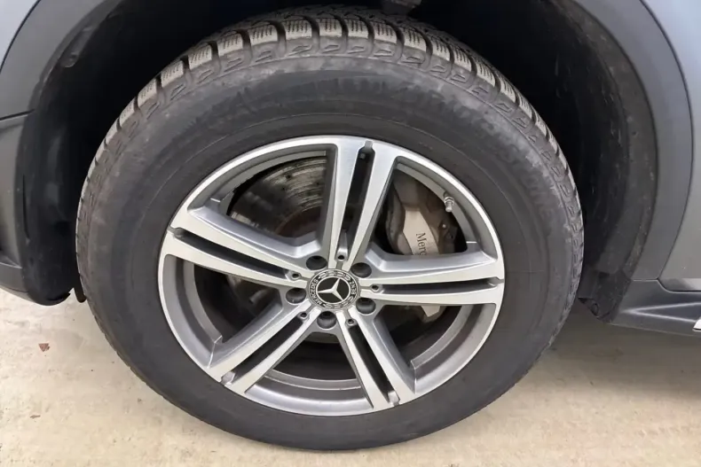 Mercedes-Benz GLC 300 (Clasa GLC) din 2022 cu 87.840 km - oferta MER197601 - foto 9