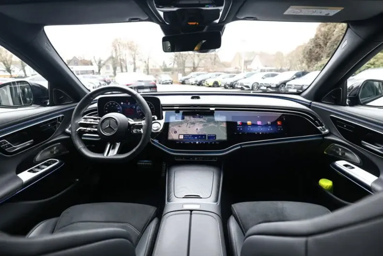 Mercedes-Benz E 200 (Clasa E) din 2025 cu 4.888 km - oferta MER197603 - foto 6