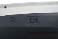 Mercedes-Benz E 200 (Clasa E) din 2025 cu 4.888 km - oferta MER197603 - foto 26