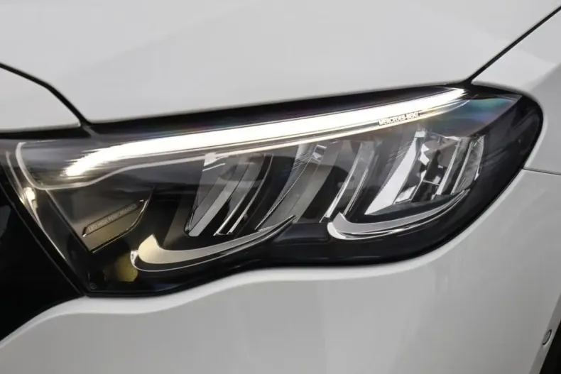 Mercedes-Benz E 200 (Clasa E) din 2025 cu 4.888 km - oferta MER197603 - foto 27