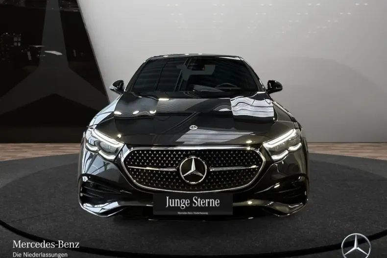 Mercedes-Benz E 200 (Clasa E) din 2025 cu 10.041 km - oferta MER197605 - foto 1