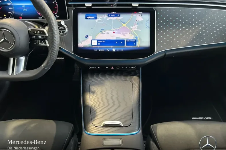 Mercedes-Benz E 200 (Clasa E) din 2025 cu 10.041 km - oferta MER197605 - foto 12