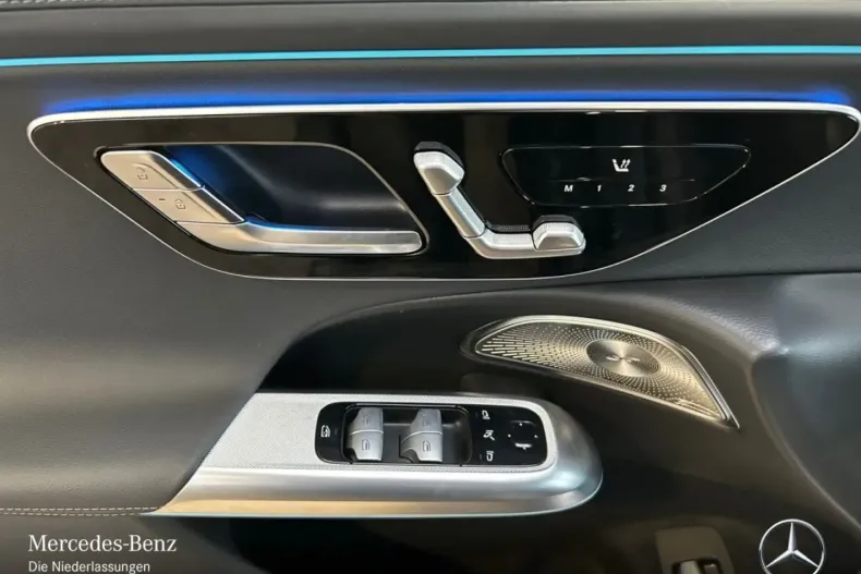 Mercedes-Benz E 200 (Clasa E) din 2025 cu 10.041 km - oferta MER197605 - foto 14