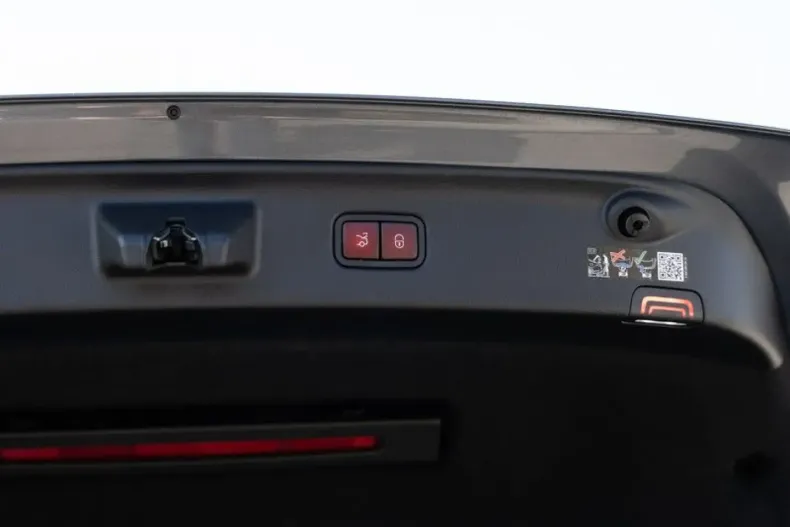 Mercedes-Benz S 350 (Clasa S) din 2024 cu 9.979 km - oferta MER197610 - foto 7