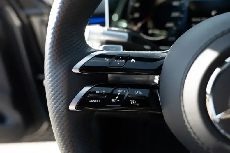 Mercedes-Benz S 350 (Clasa S) din 2024 cu 9.979 km - oferta MER197610 - foto 16