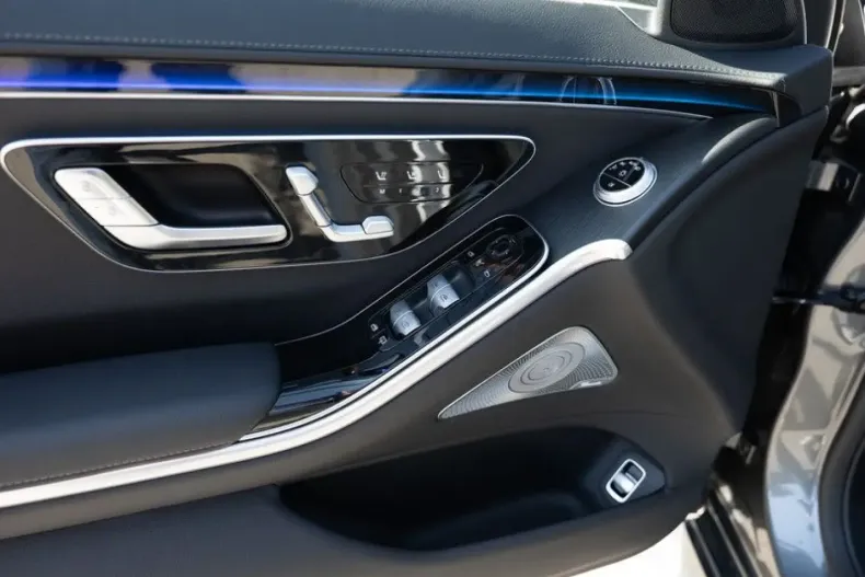 Mercedes-Benz S 350 (Clasa S) din 2024 cu 9.979 km - oferta MER197610 - foto 20