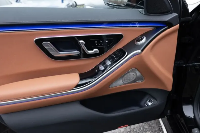 Mercedes-Benz S 350 (Clasa S) din 2025 cu 18.654 km - oferta MER197611 - foto 19