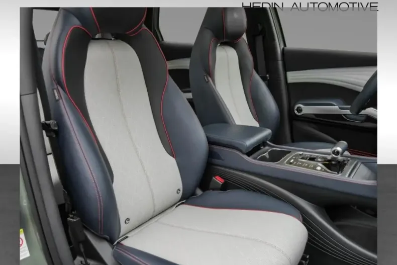 BYD ATTO 3 din 2025 cu 19.990 km - oferta BYD197614 - foto 13