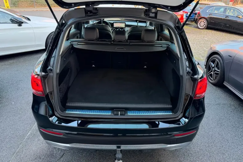 Mercedes-Benz GLC 300 (Clasa GLC) din 2022 cu 75.788 km - oferta MER197616 - foto 7