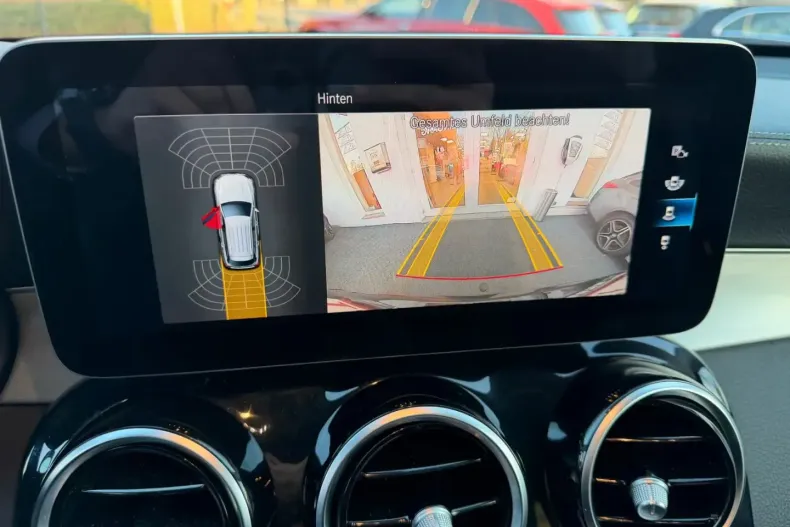 Mercedes-Benz GLC 300 (Clasa GLC) din 2022 cu 75.788 km - oferta MER197616 - foto 18