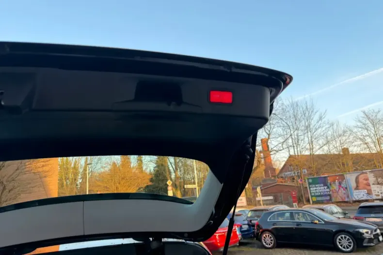 Mercedes-Benz GLC 300 (Clasa GLC) din 2022 cu 75.788 km - oferta MER197616 - foto 20