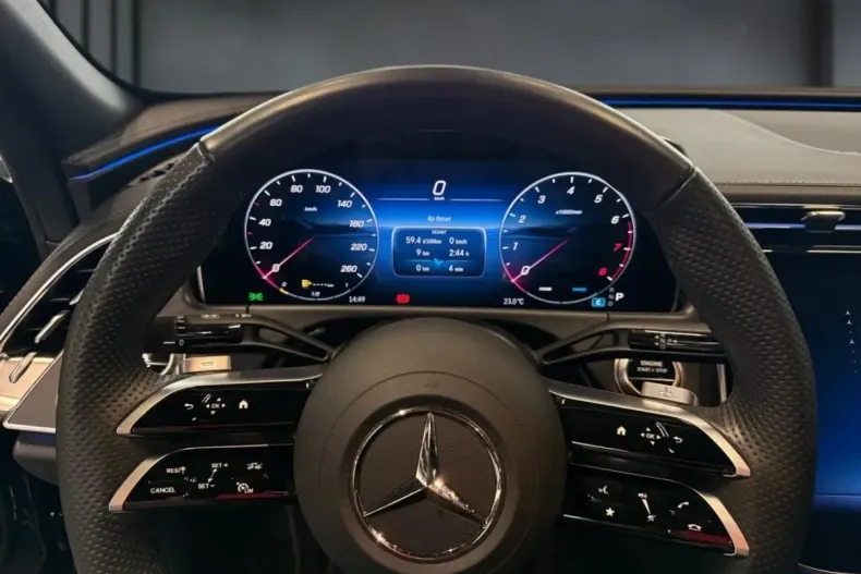 Mercedes-Benz E 200 (Clasa E) din 2024 cu 8.947 km - oferta MER197618 - foto 6