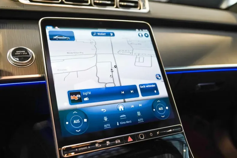 Mercedes-Benz S 580 (Clasa S) din 2024 cu 28.371 km - oferta MER197622 - foto 18