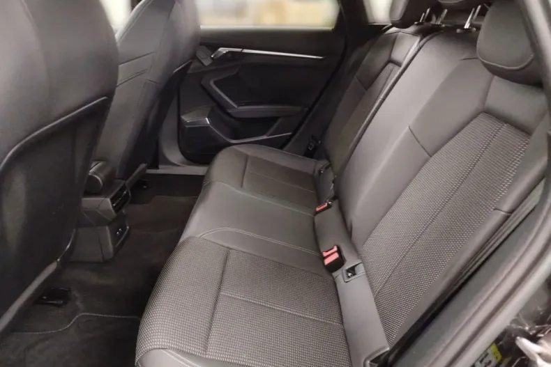 Audi A3 din 2022 cu 59.084 km - oferta AUD197624 - foto 11