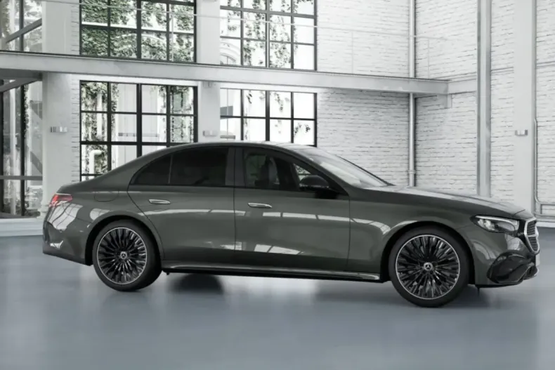 Mercedes-Benz E 200 (Clasa E) din 2024 cu 8.746 km - oferta MER197628 - foto 4