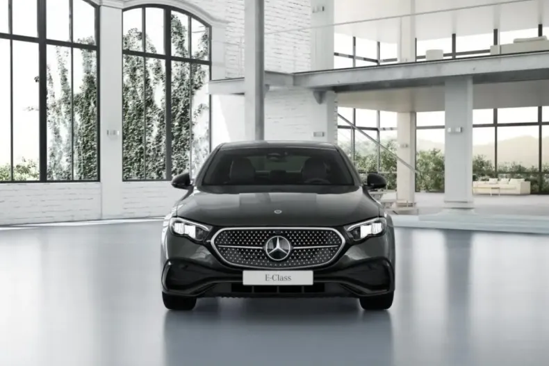 Mercedes-Benz E 220 (Clasa E) din 2024 cu 22.163 km - oferta MER197629 - foto 1