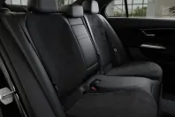 Mercedes-Benz E 200 (Clasa E) din 2025 cu 14.955 km - oferta MER197630 - foto 9