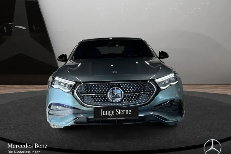 Mercedes-Benz E 200 (Clasa E) din 2025 cu 3.400 km - oferta MER197631 - foto 2