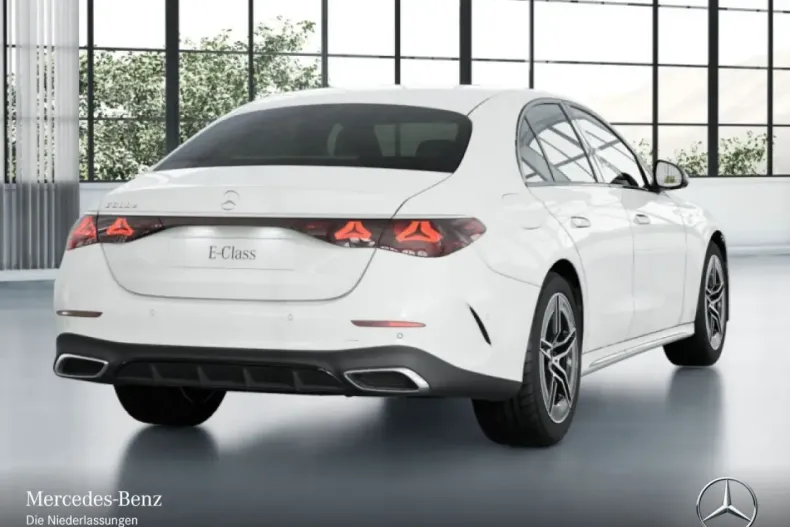 Mercedes-Benz E 300 (Clasa E) din 2025 cu 6.262 km - oferta MER197634 - foto 3