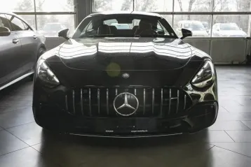 Mercedes-Benz AMG GT din 2025 - oferta MER197637