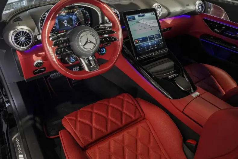 Mercedes-Benz AMG GT (Clasa GT) din 2025 cu 9.887 km - oferta MER197637 - foto 10